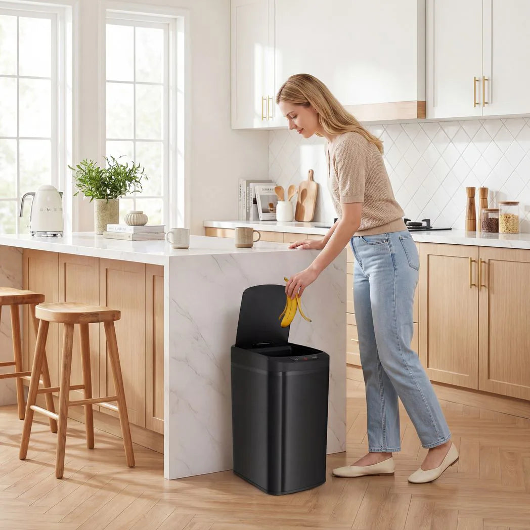 HOMCOM 12L Automatic Sensor Bin with Touchless Lid and Fingerprint-Resistant Stainless Steel – Kitchen Waste Bin, Black
