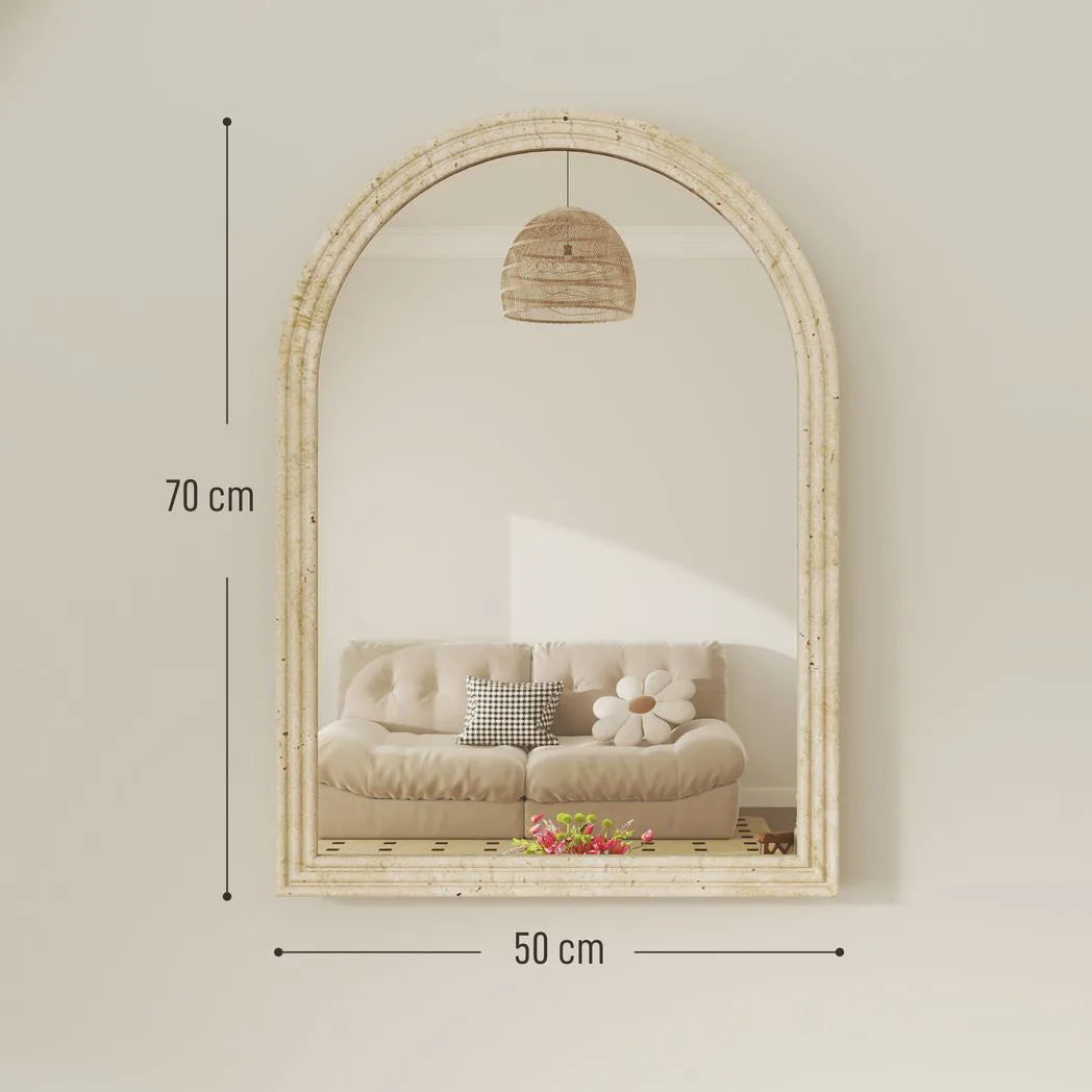 HOMCOM Arched Wall Mirror with Grooved Edge & Hooks, Wall-Mounted Mirror