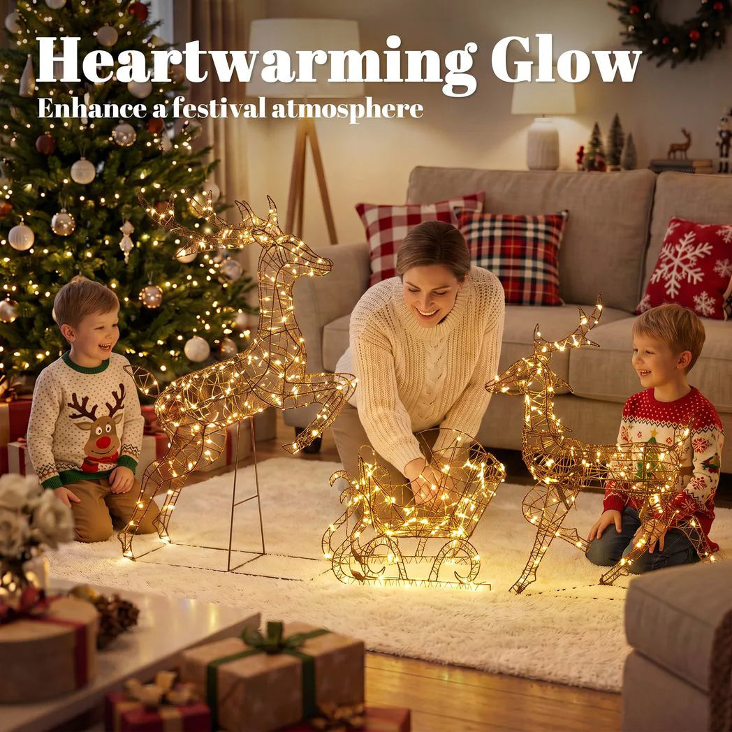 Outsunny Lighted Rattan Reindeer & Sleigh – 3 Piece