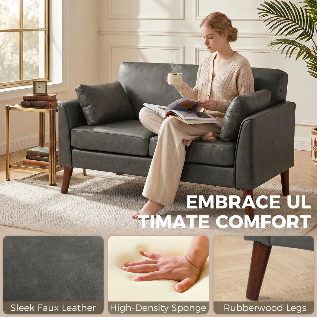 HOMCOM 2 Seater Sofa with Solid Wood Legs and 2 Pillows – Compact 132 cm Loveseat, Grey
