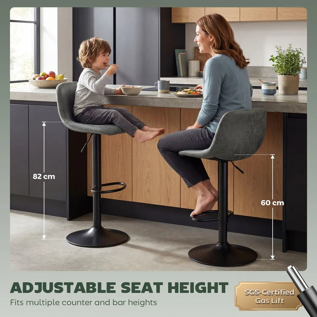 HOMCOM Set of 2 Swivel Bar Stools with Footrest – Adjustable Height Kitchen Island Stools, Green