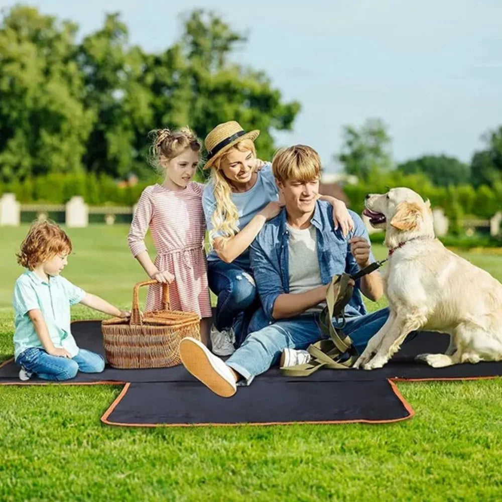 Waterproof Pet Car Boot Liner with Bumper Flap and Storage Pockets, 185 x 105cm – Universal Dog Boot Protector, Black