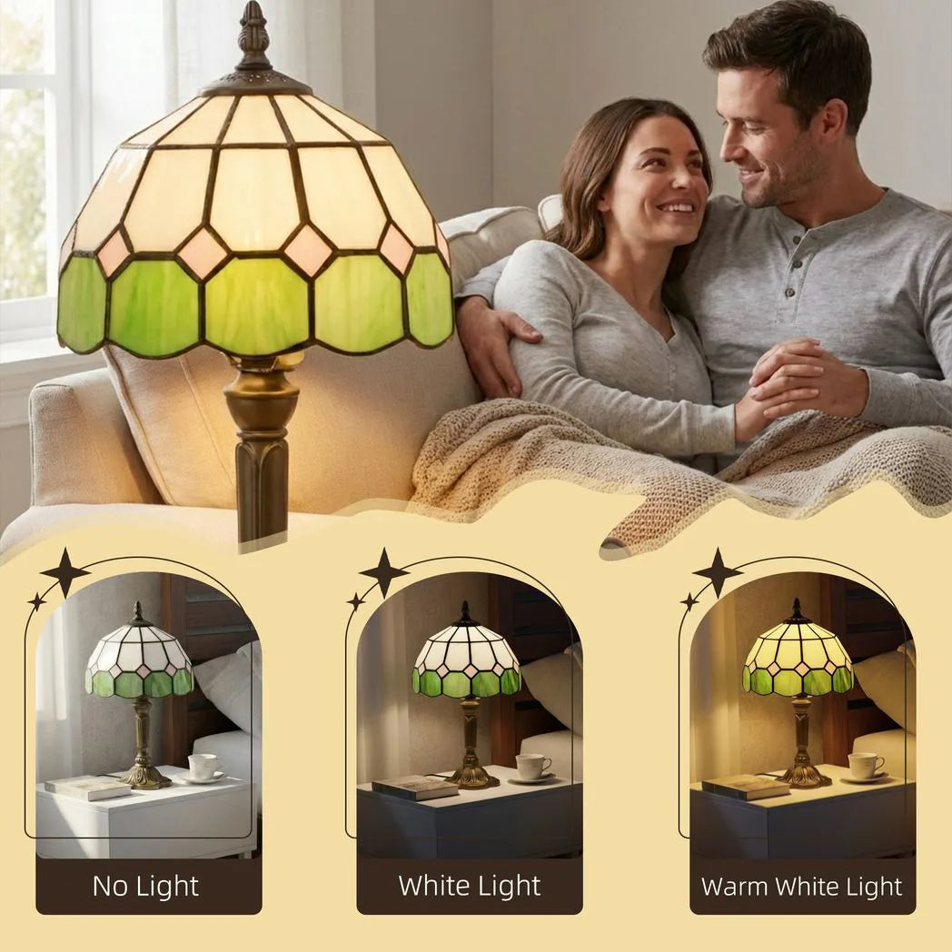 HOMCOM Handmade Art Deco Glass Table Lamp – White/Green
