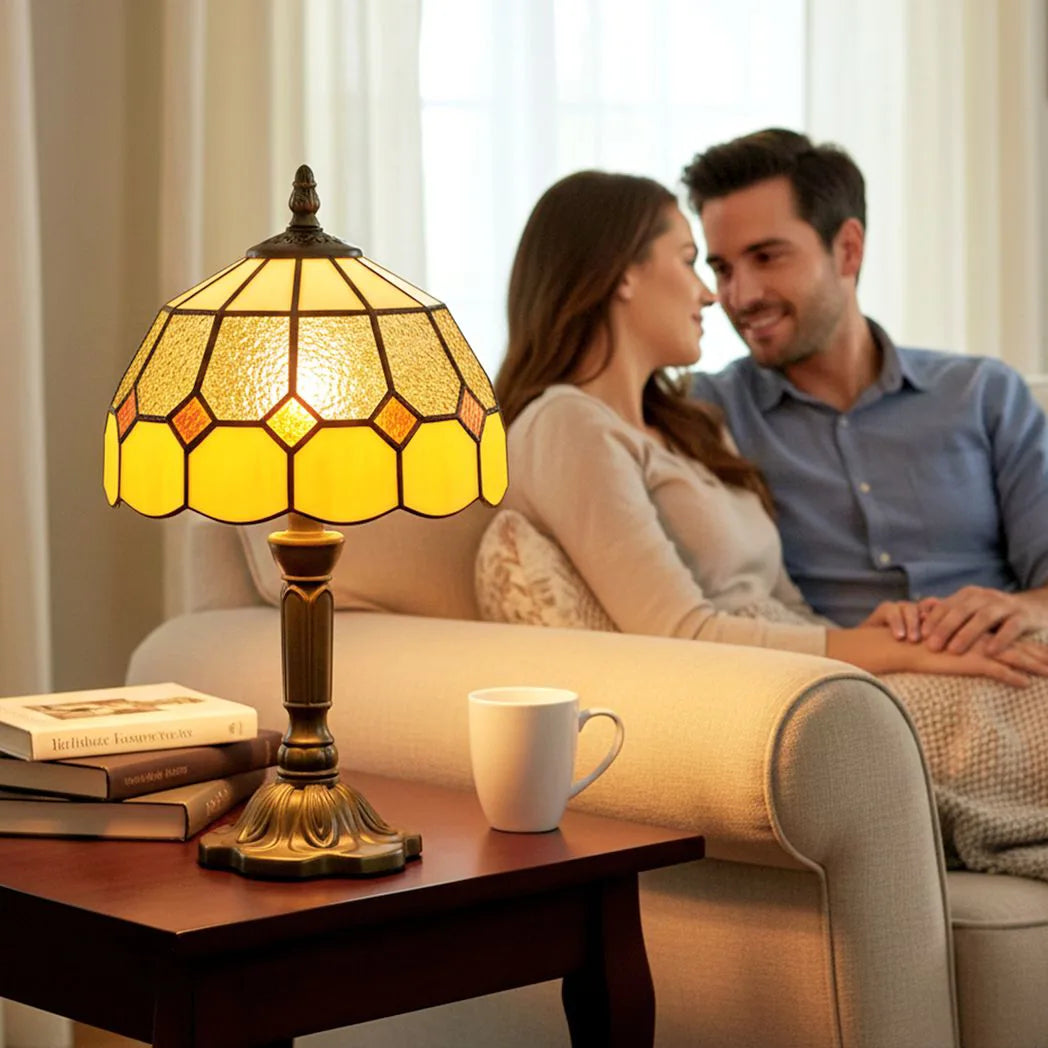 HOMCOM Handmade Art Deco Glass Table Lamp – White/Orange