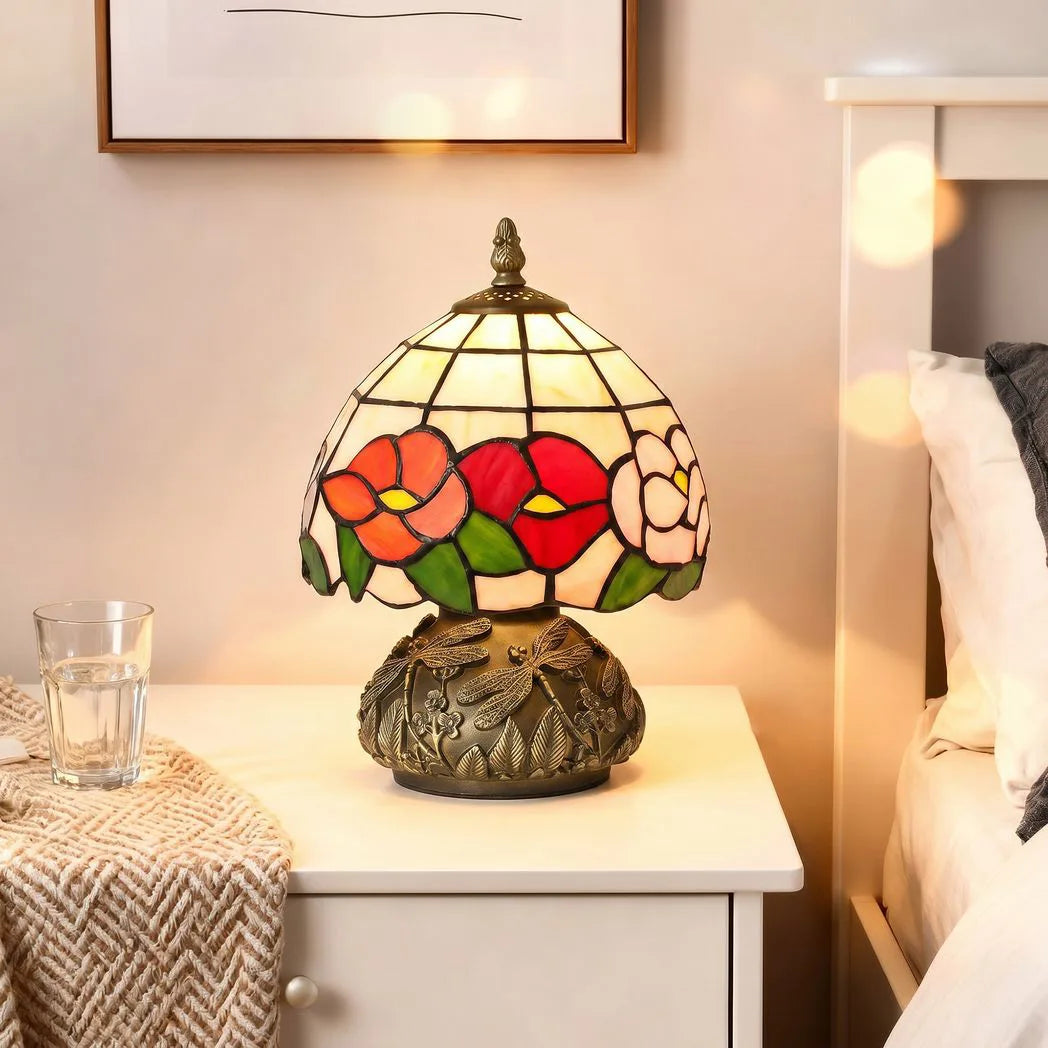 HOMCOM Handcrafted Classic Stained Glass Bedside Lamp