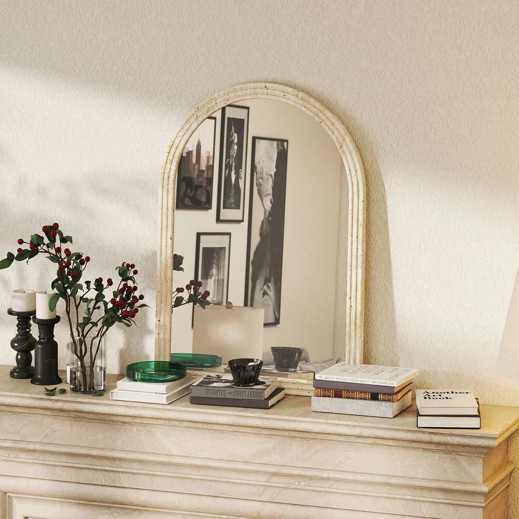 HOMCOM Arched Wall Mirror with Grooved Edge & Hooks, Wall-Mounted Mirror