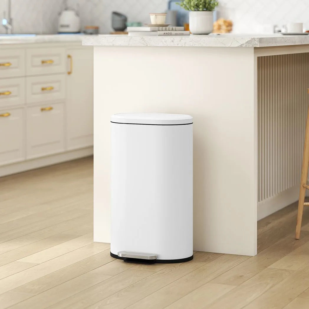 HOMCOM 30L Modern Curved Pedal Kitchen Bin with Soft-Close Lid and Removable Bucket, White