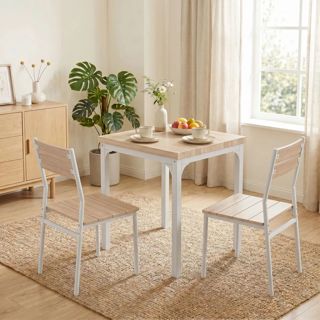HOMCOM Three-Piece Compact Dining Set with Square Table and 2 Chairs – Space-Saving, Oak Wood Effect