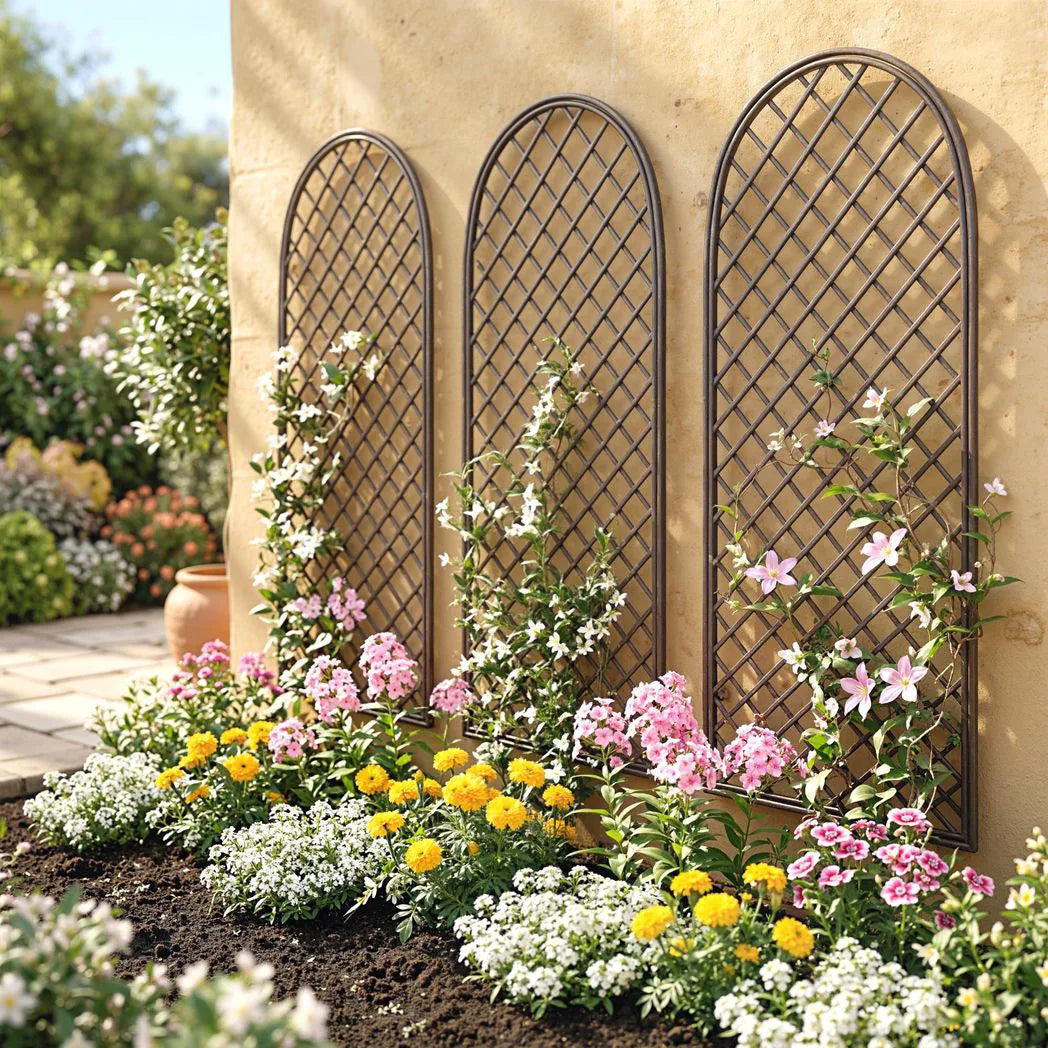Outsunny Hand-Woven Wicker Garden Trellis Panel with Dome Top for Climbing Plants, 43 x 112 cm, Natural