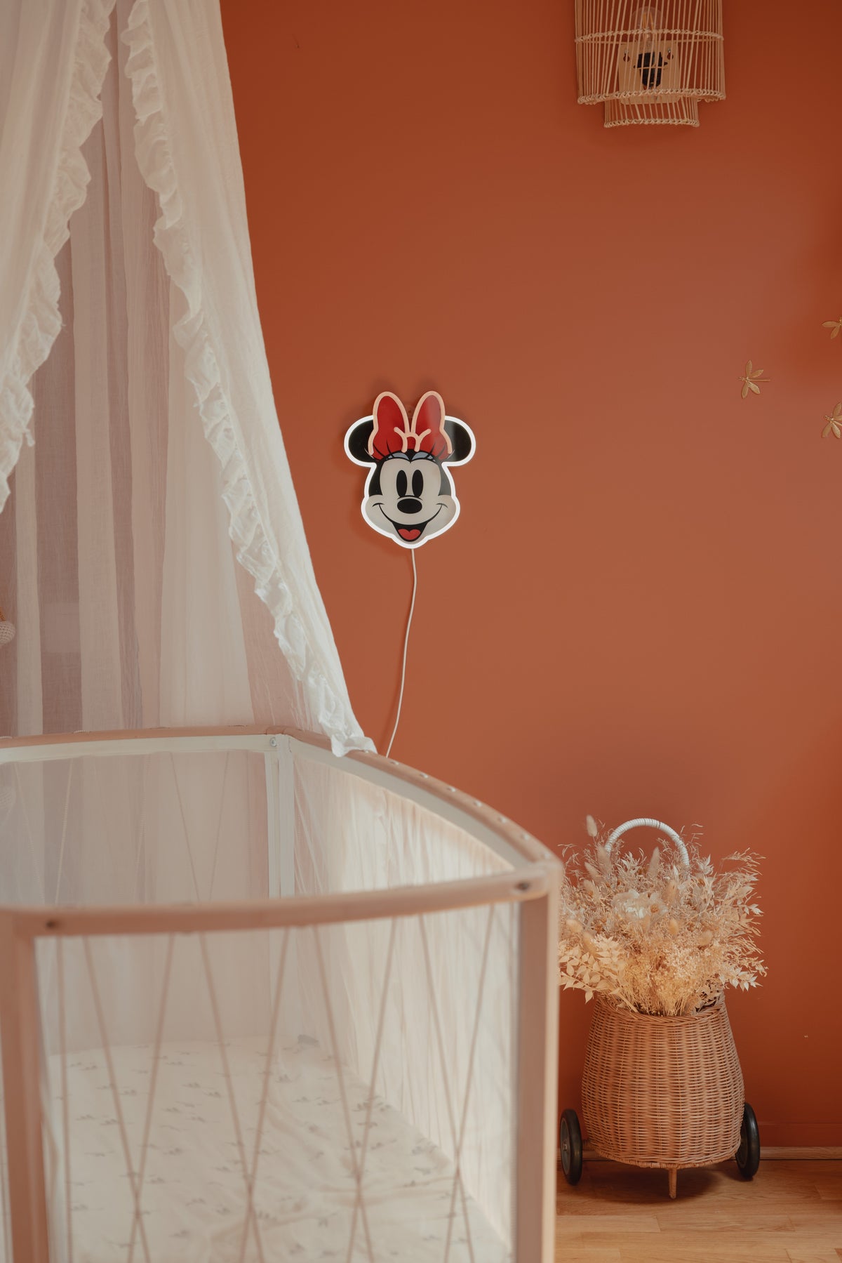 YELLOWPOP Disney Minnie Mouse Face LED Neon Wall Lamp – USB Licensed Light for Bedrooms, Red and White