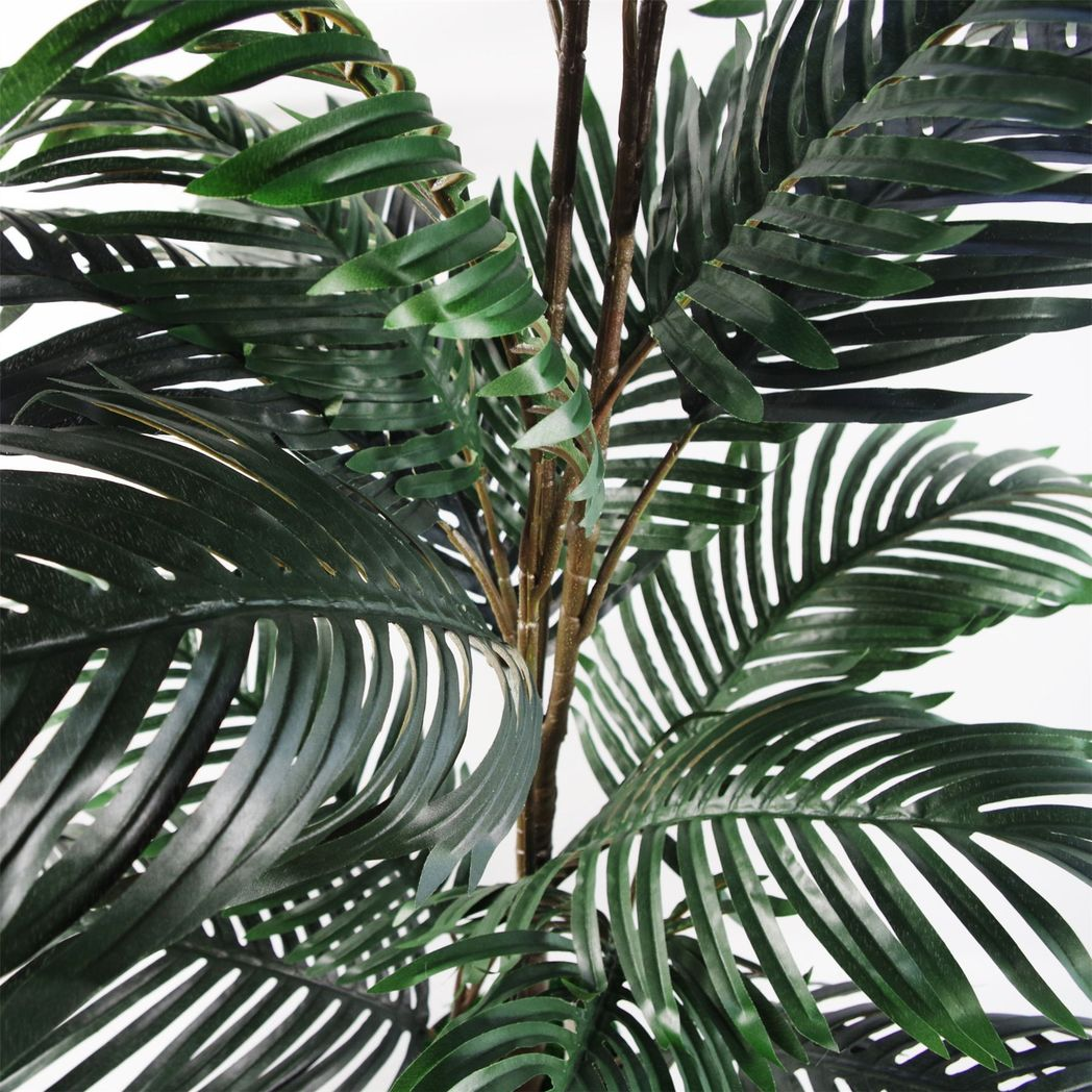 140cm Large Bushy Artificial Palm Tree with Lifelike Fronds – Maintenance-Free Faux Plant for Conservatories