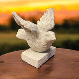 Stone-Look Resin Bird Garden Ornament on Base – Decorative Bird Figurine for Home or Office, 10cm
