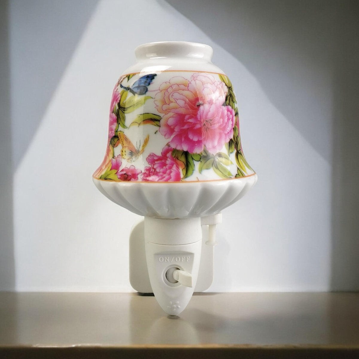 AcaciaHome Ceramic Plug-In LED Night Light with Colourful Floral Design – Bedroom and Hallway Light, Pink