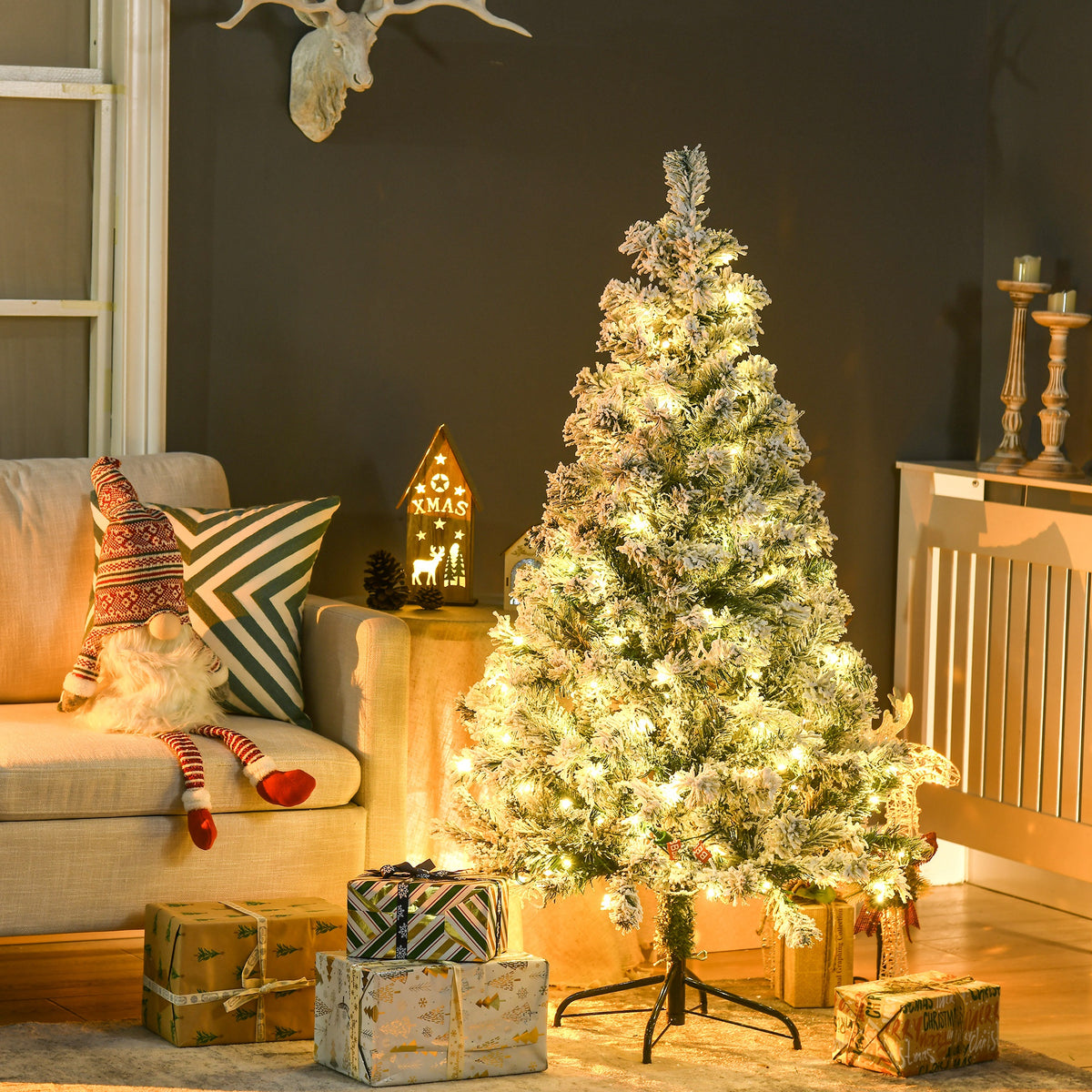 HOMCOM 4.5ft Artificial Flocked Christmas Tree with 150 LED Lights, Snow-Tipped Branches – Indoor Xmas Decor