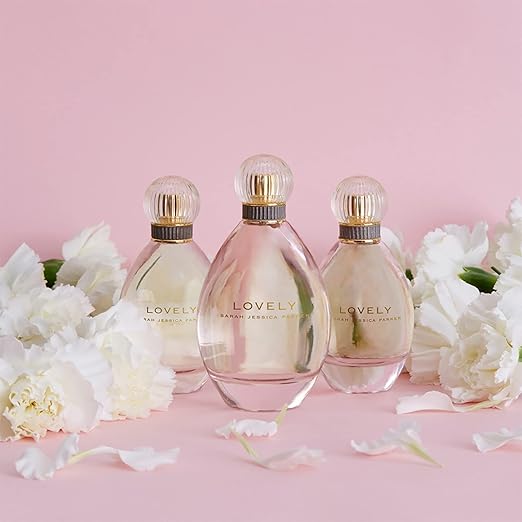 Sarah Jessica Parker Lovely Eau de Parfum Spray 50ml – Fresh Floral Women's Fragrance, Bergamot & Orchid