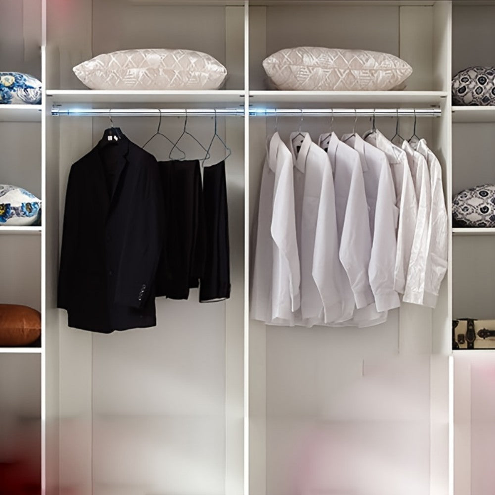Industrial Silver Iron Wall-Mounted Clothes Rail – Extendable Hanging Rail for Bedroom, Bathroom & Hallway
