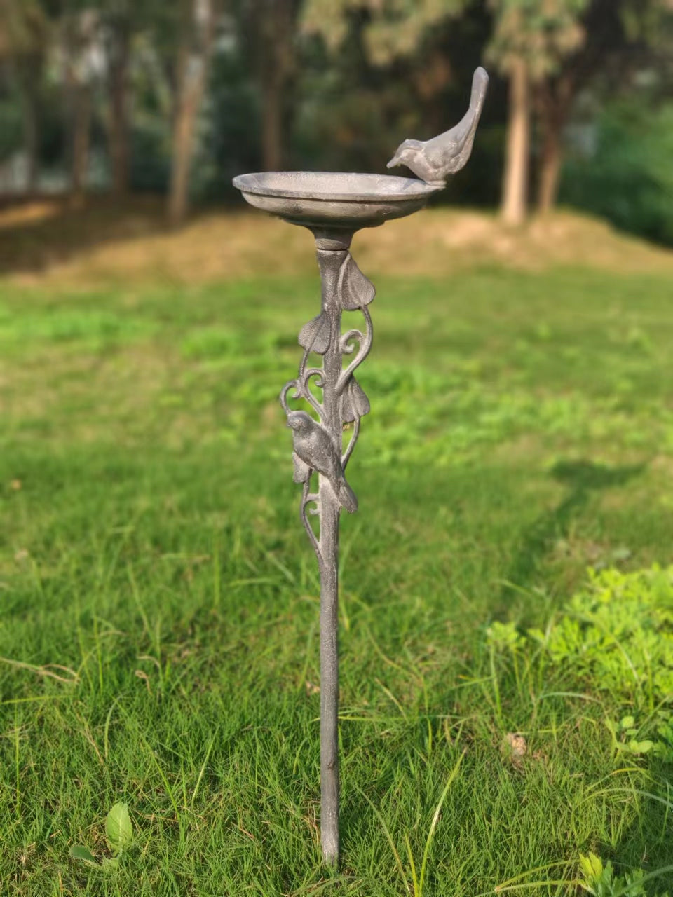 Avilo Cast Iron Bird Bath Stake – Sturdy Garden Support for Bird Baths