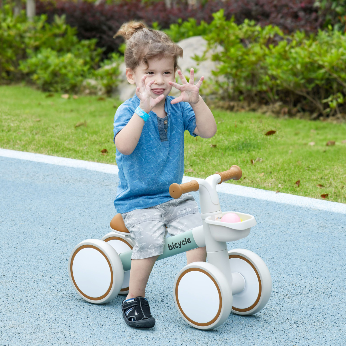 AIYAPLAY Kids Balance Bike with Adjustable Seat and Silent Tyres – Indoor and Outdoor Ride On, Green