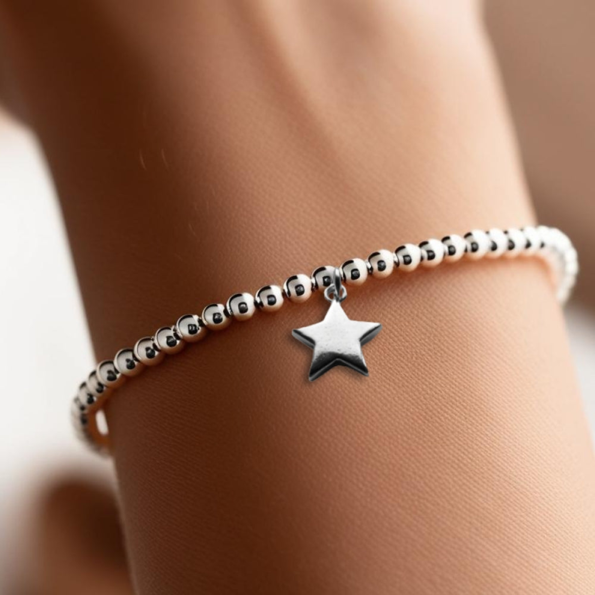 Aye Do Gifts Eid Mubarak Star Charm Stretch Bracelet on Moon Message Card – Gift for Mum, Sister or Friend