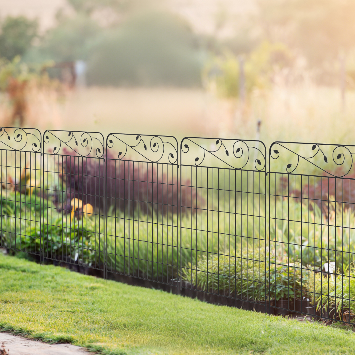 Outsunny 4-Piece Decorative Garden Fence Panels, 3.5m Total Length – Flower Bed Border & Animal Barrier