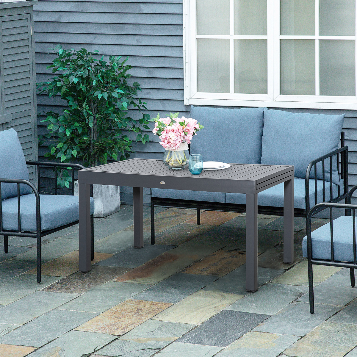 Outsunny Extendable Garden Dining Table for 8–10 with Aluminium Frame, 135–270cm – Grey