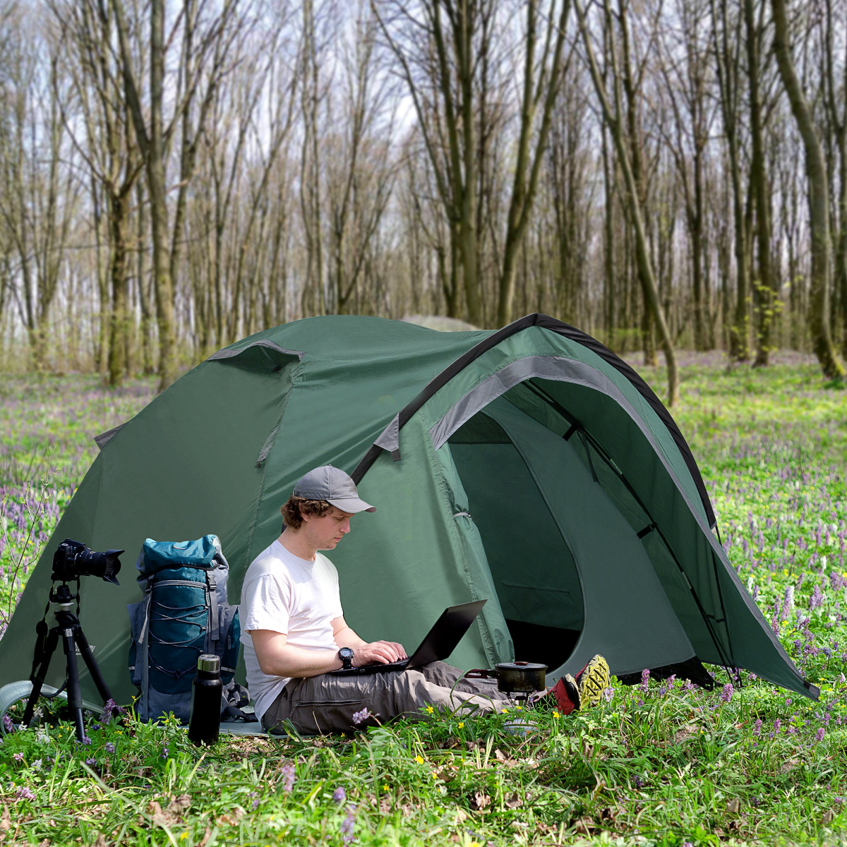 Outsunny 2–3 Person Compact Camping Tent with Vestibule & Mesh Vents – Double Layer Hiking Tent, Green