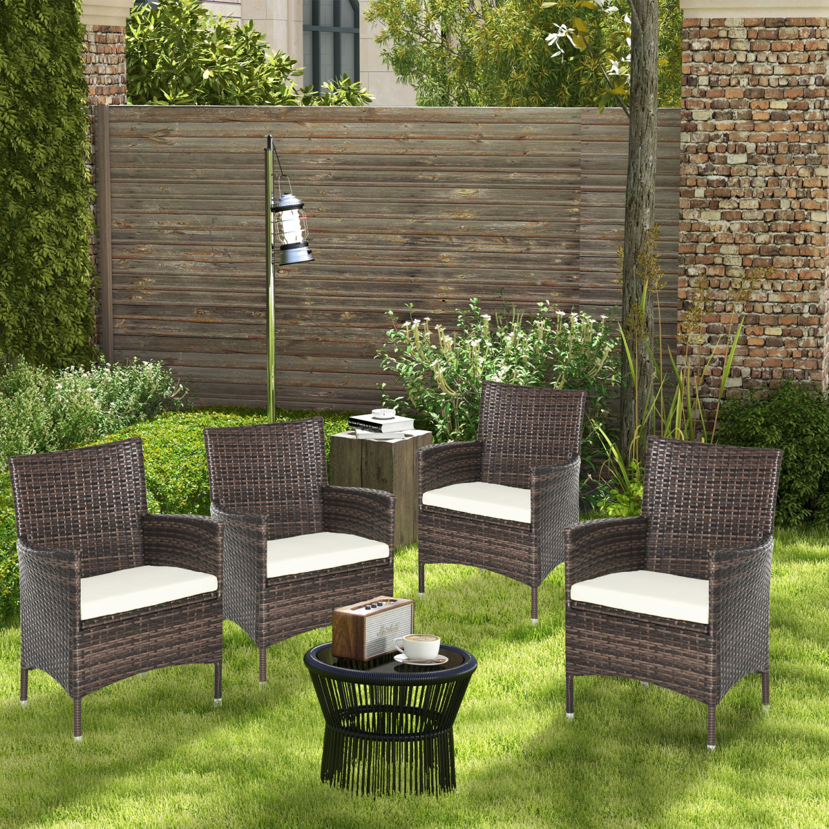 Outsunny Set of 4 PE Rattan Garden Armchairs with 5cm Padded Cushions – Outdoor Patio Seating, Mixed Brown