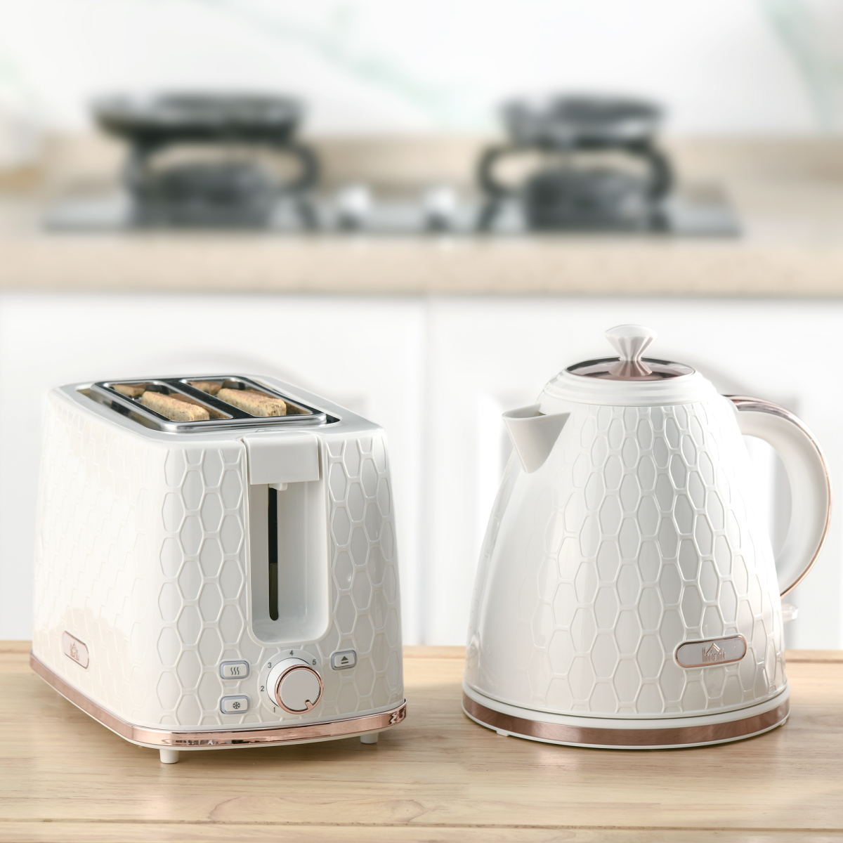HOMCOM 1.7L Fast Boil Kettle & 2-Slice Toaster Set with 7 Browning Settings – Honeycomb Texture, White