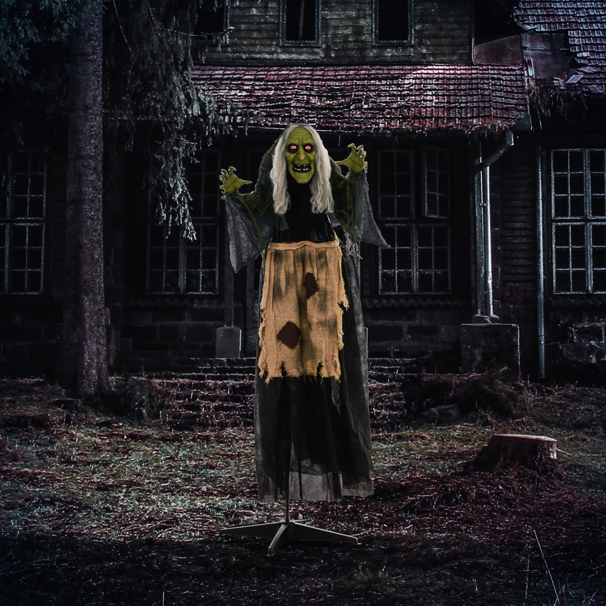 HOMCOM Halloween Witch Animatronic Prop with Sound Activation and Glowing Red Eyes – Indoor and Covered Outdoor