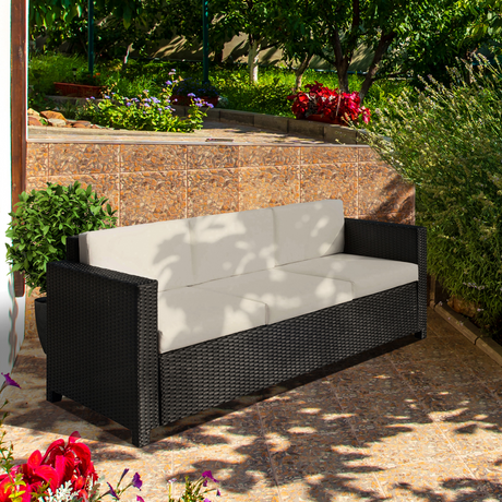 Outsunny Black Rattan Sofa cushion detail