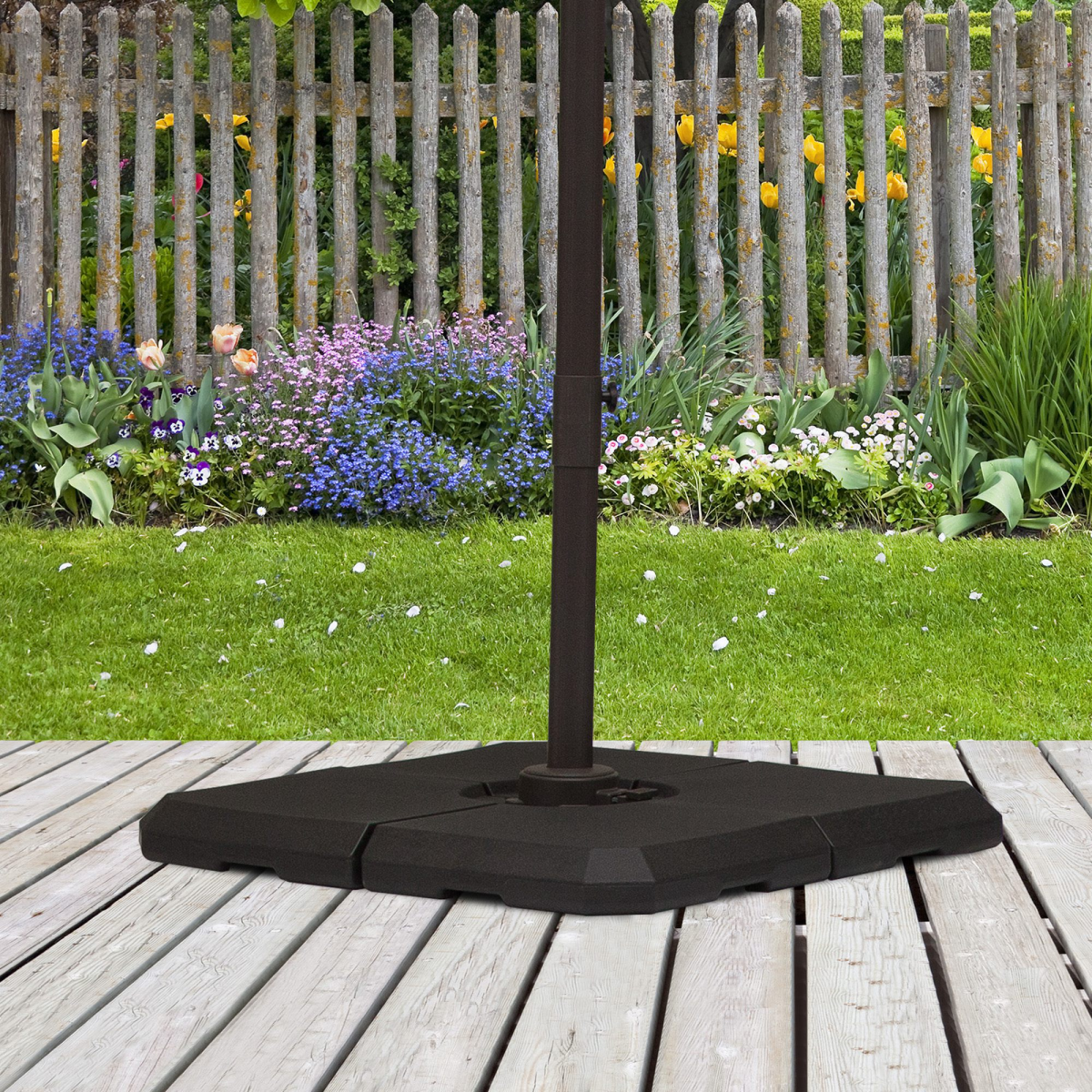 Outsunny HD Polyethylene Parasol Base – Four-Piece Sand or Water Fillable Cross Base, Black