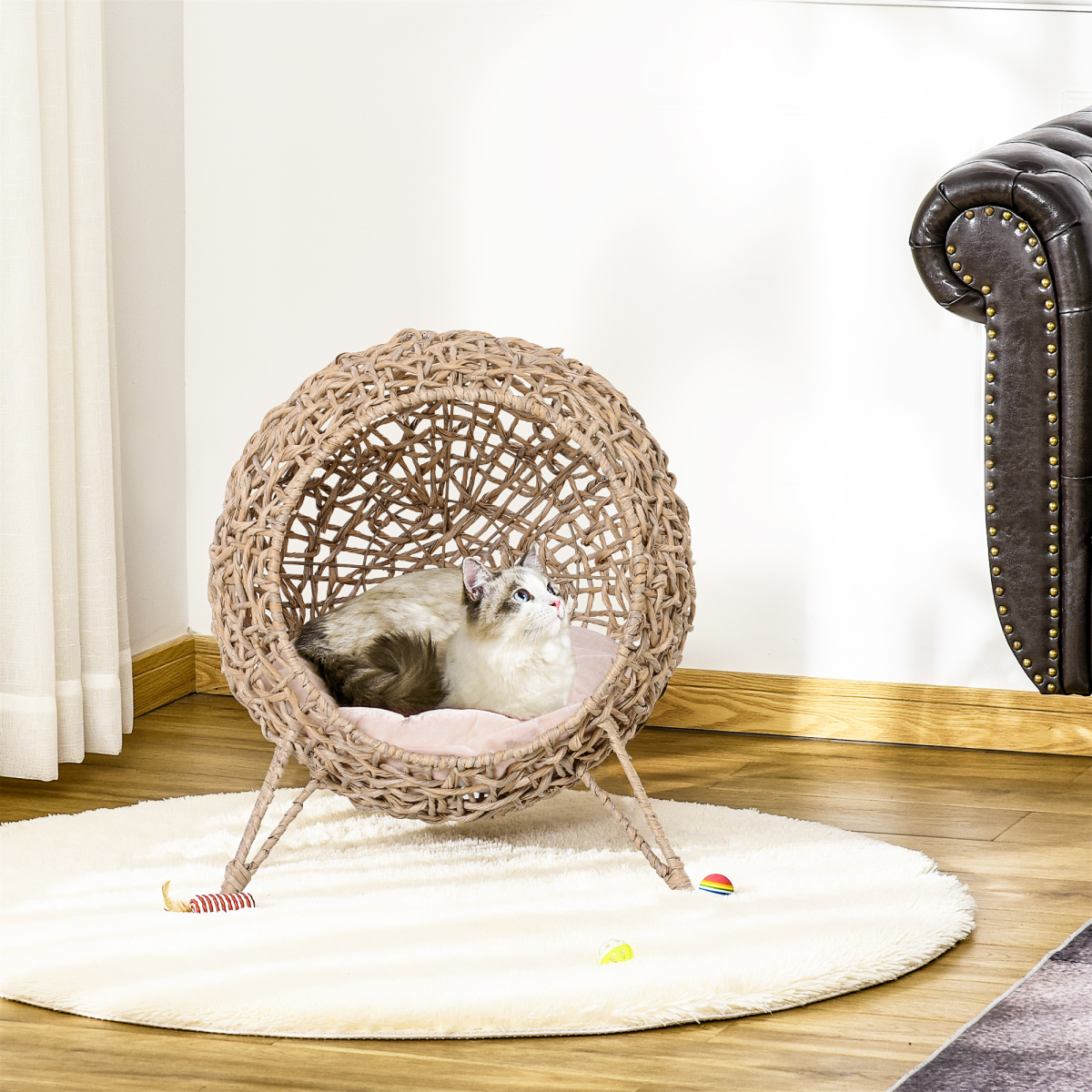 PawHut Rattan Elevated Cat House with Cushion – Hand-Woven Kitten Bed Pet Furniture, Natural