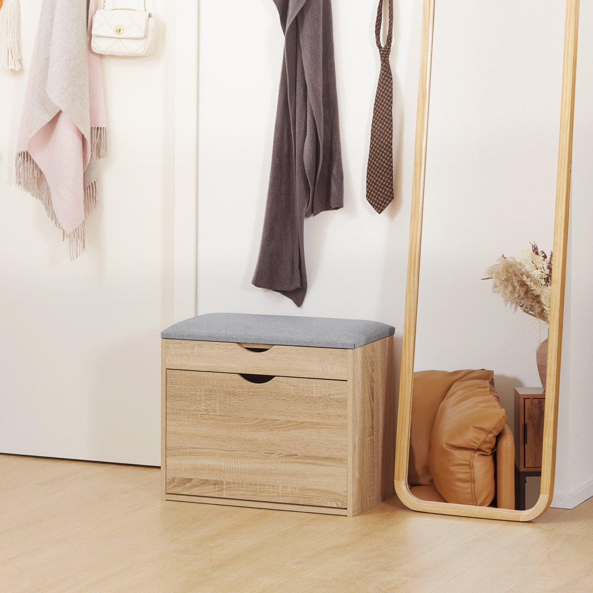 HOMCOM Entryway Shoe Bench with Cushion & Storage Cabinet – Hallway Seat, Natural