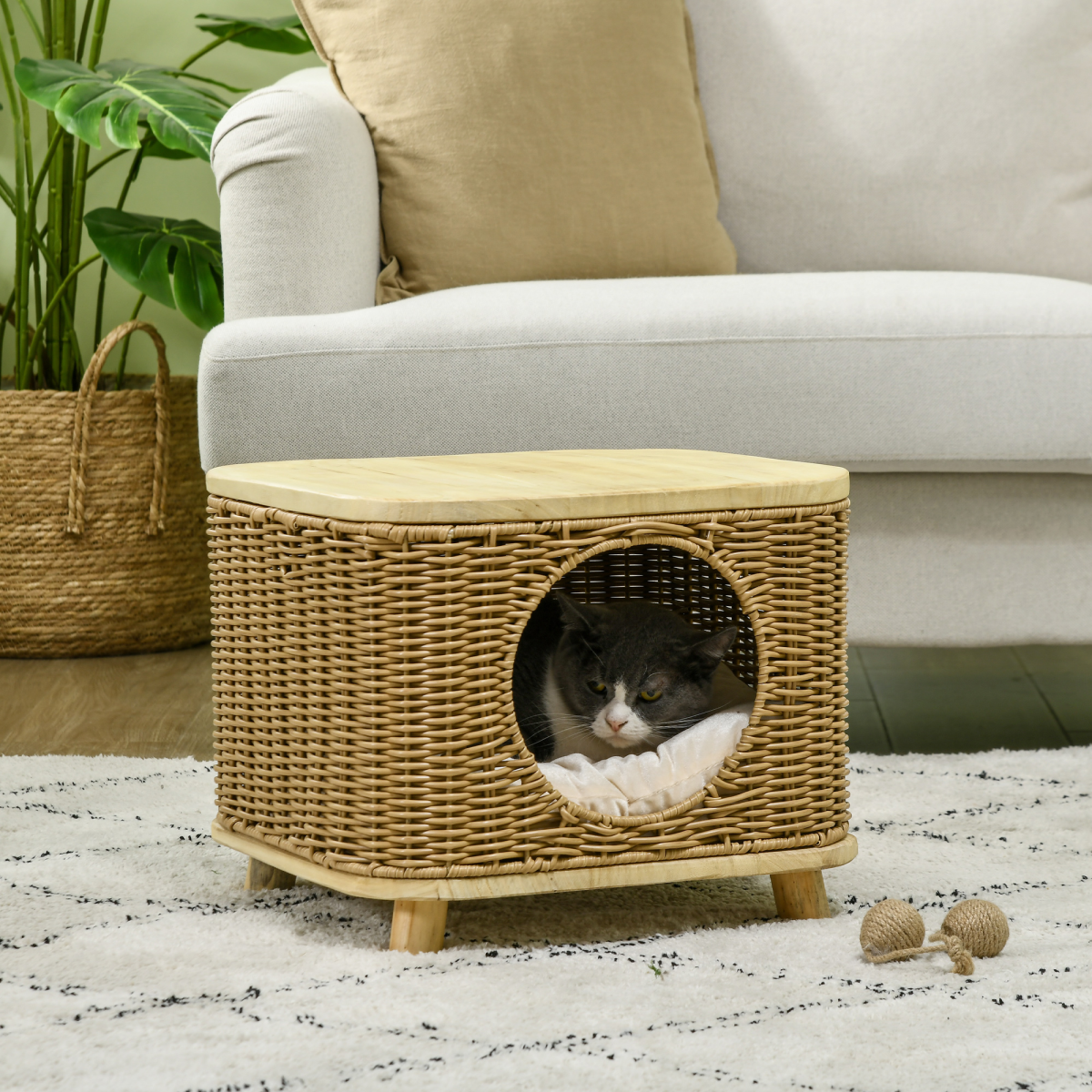 PawHut Elevated Wicker Cat House with Soft Cushion & Door Hole – Cosy Indoor Cat Bed, Light Brown