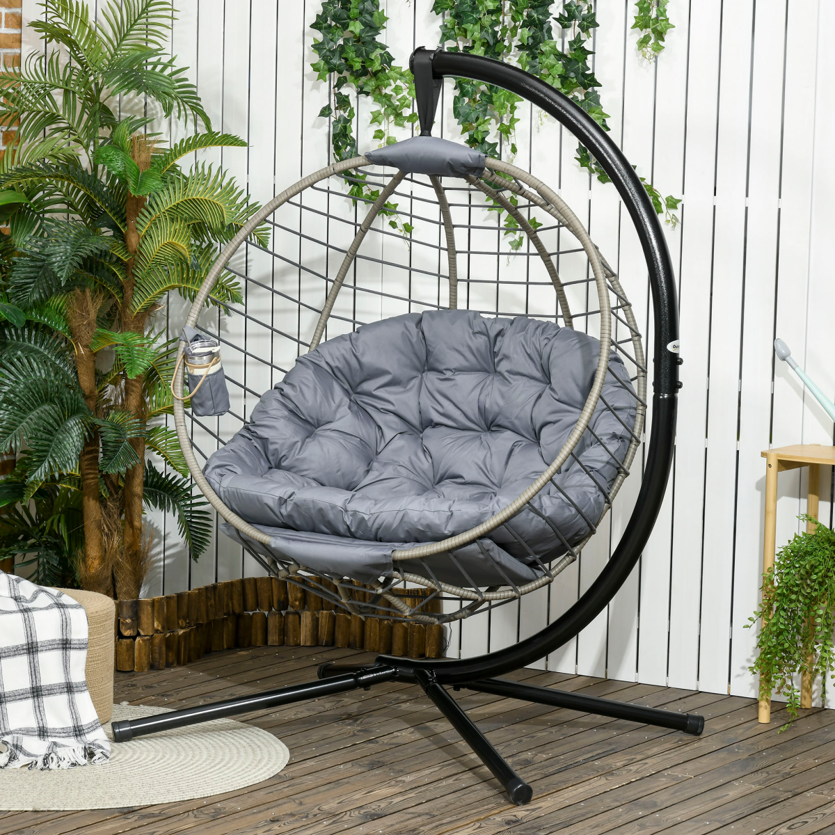 Outsunny PE Rattan Hanging Swing Chair with Stand, Padded Cushion & Cup Holder – Foldable Egg Chair, Grey
