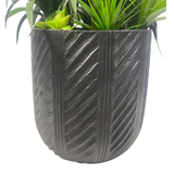 Artificial Yucca Display in Decorative Pot – Realistic Faux Plant for Home, Office & Commercial Spaces