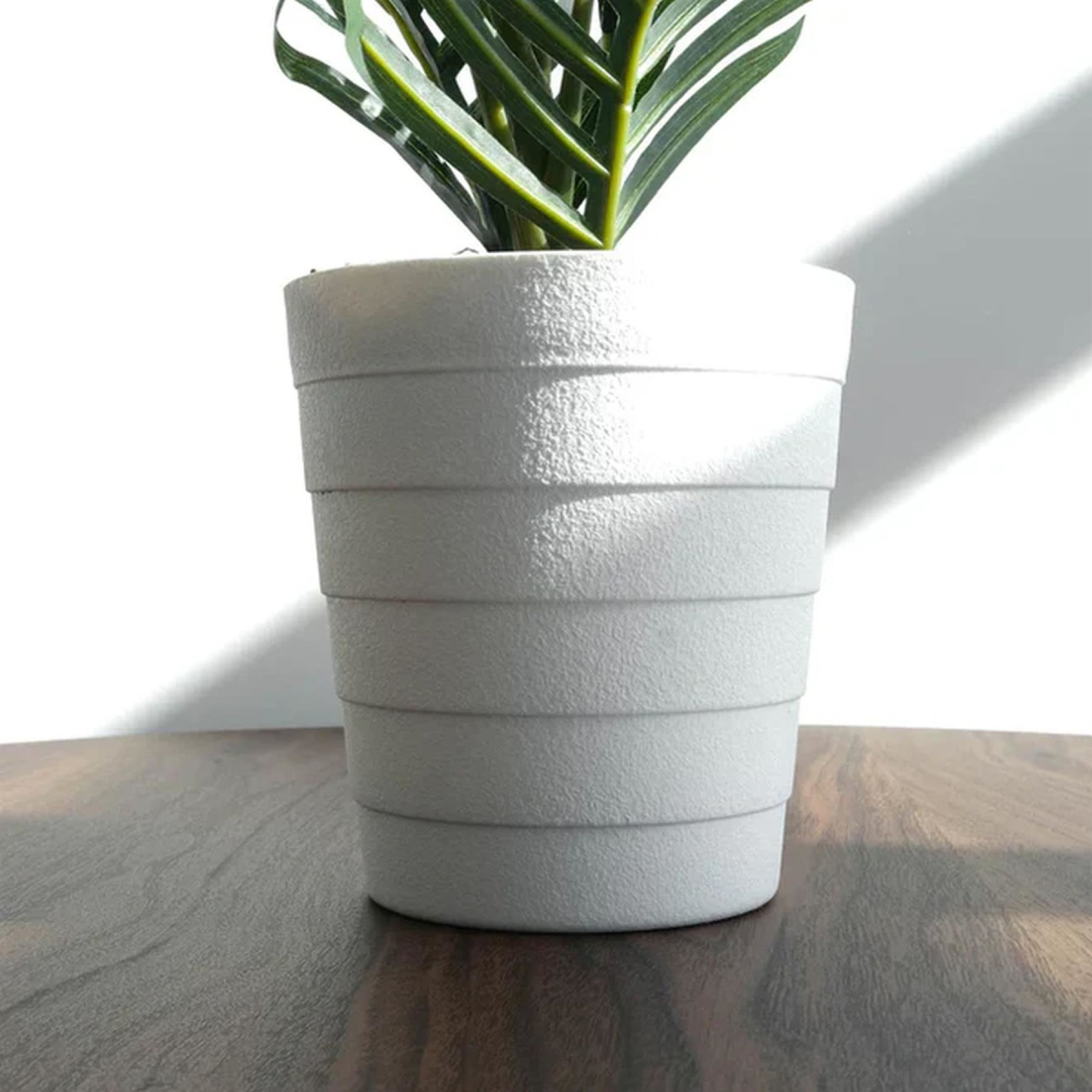 Leaf Pack of 6 Artificial Mini Palm Trees, 50cm – Realistic Potted Faux Plants for Desks & Shelves