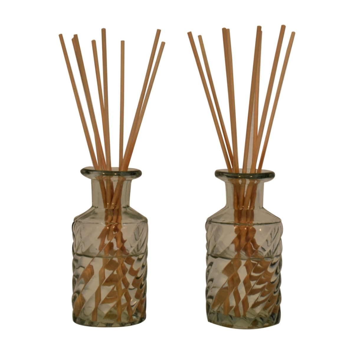 Artisan Furniture Anka Reed Diffuser Set with 2 Diamond Cut Glass Diffusers, Lavender & Oudh