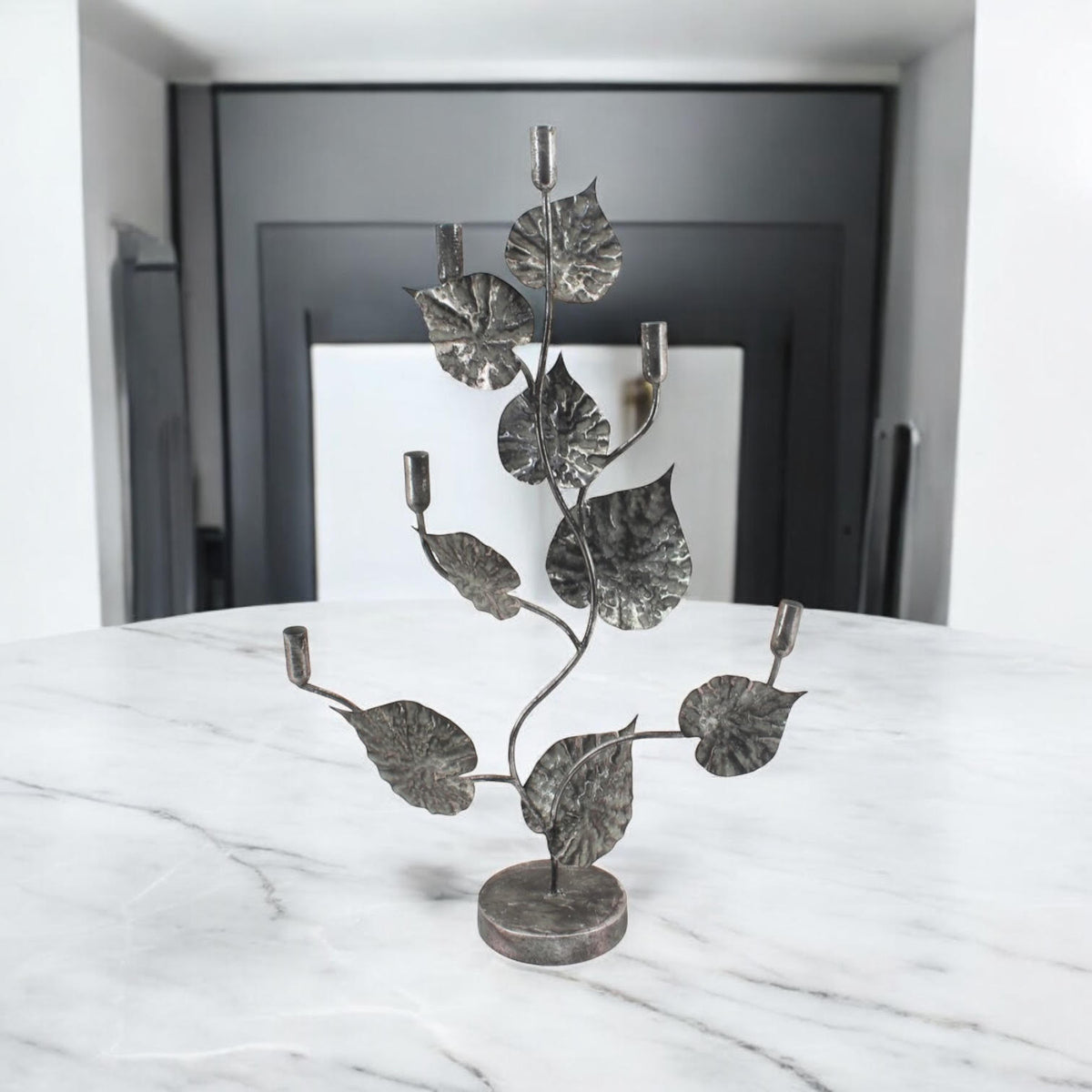 Silver Flower-Shaped Metal Candelabra, 77cm Tall – Art Deco Floral Table Centrepiece