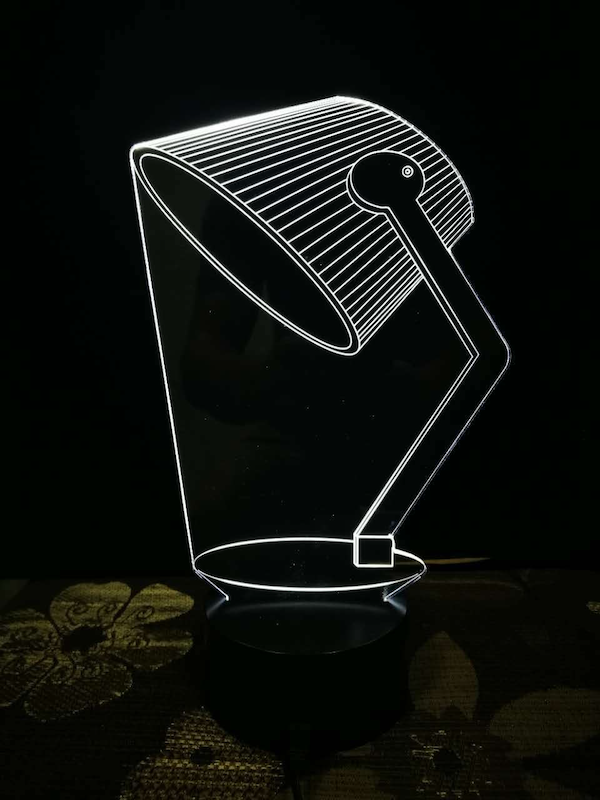 3D Acrylic Table Lamp – Clear