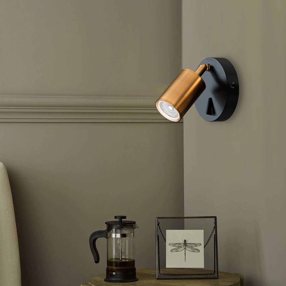 LEDSone Rotatable GU10 Spotlight Wall Light with On-Off Switch – Adjustable Metal Wall Lamp, Yellow Brass