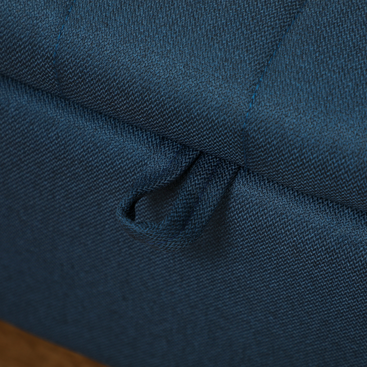 Storage Ottoman Bench with Padded Lid & Steel Legs – 102cm Linen-Touch Footstool with Hidden Storage, Dark Blue