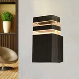 Outdoor Garden Wall Light – Flat Cover, Single Light