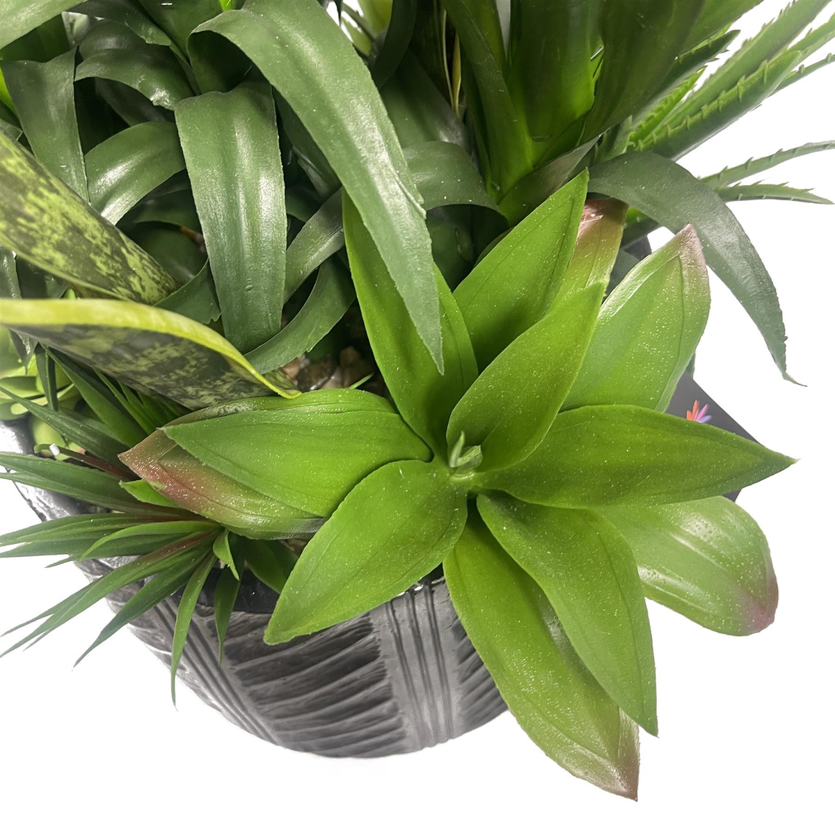 Artificial Yucca Display in Decorative Pot – Realistic Faux Plant for Home, Office & Commercial Spaces