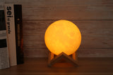 Moon Lamp with stand – White