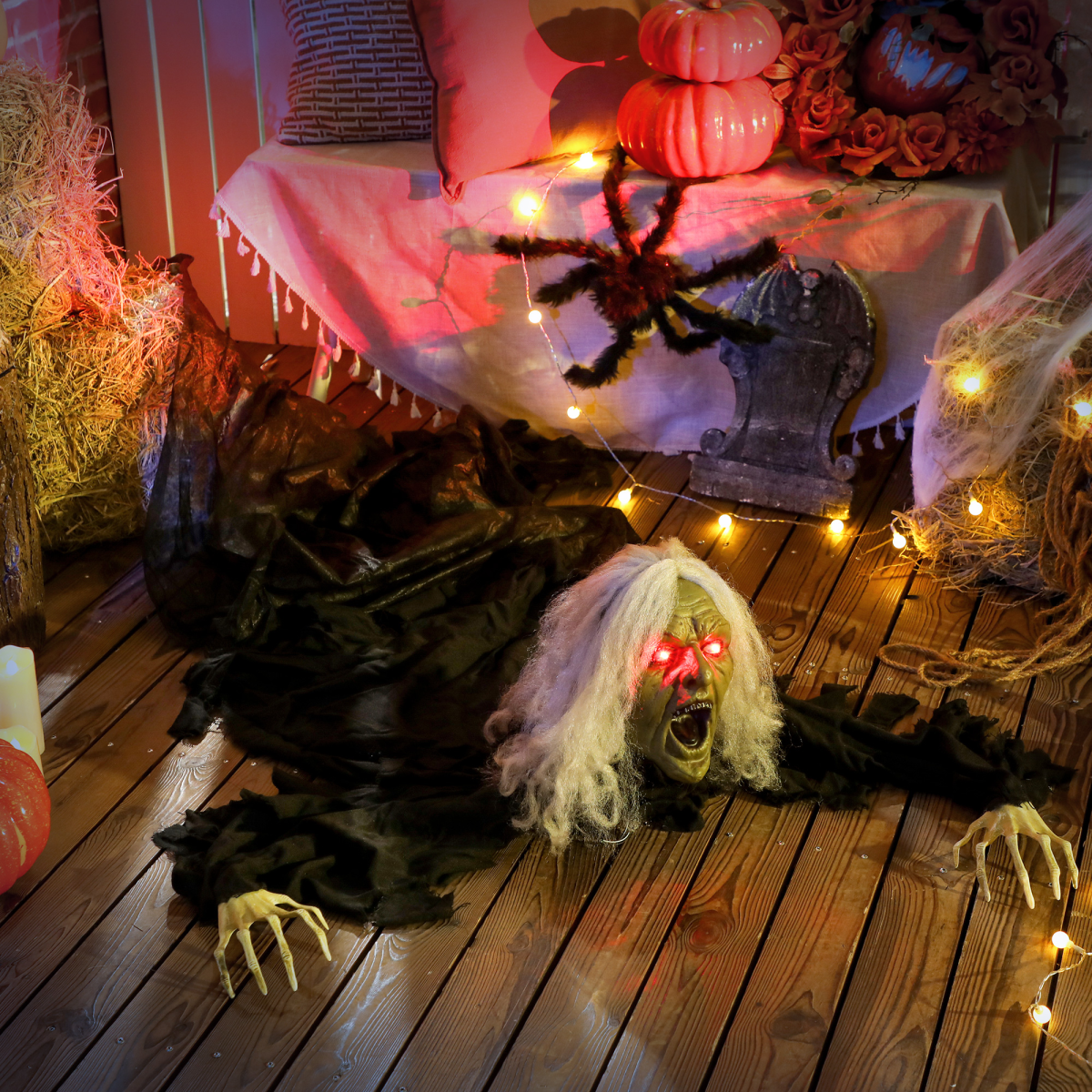 Outsunny 183cm Life Size Zombie Old Lady Halloween Decoration with Sound & Light-Up Eyes – Black