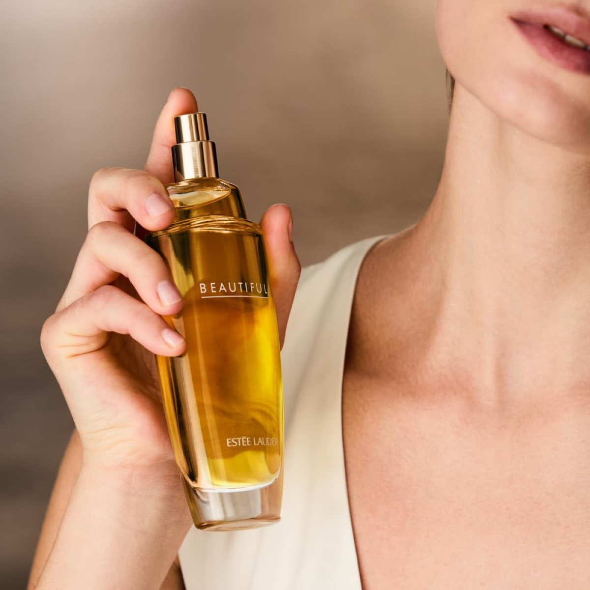 Estee Lauder Beautiful Eau de Parfum Spray 75ml – Floral, Woody Fragrance for Women