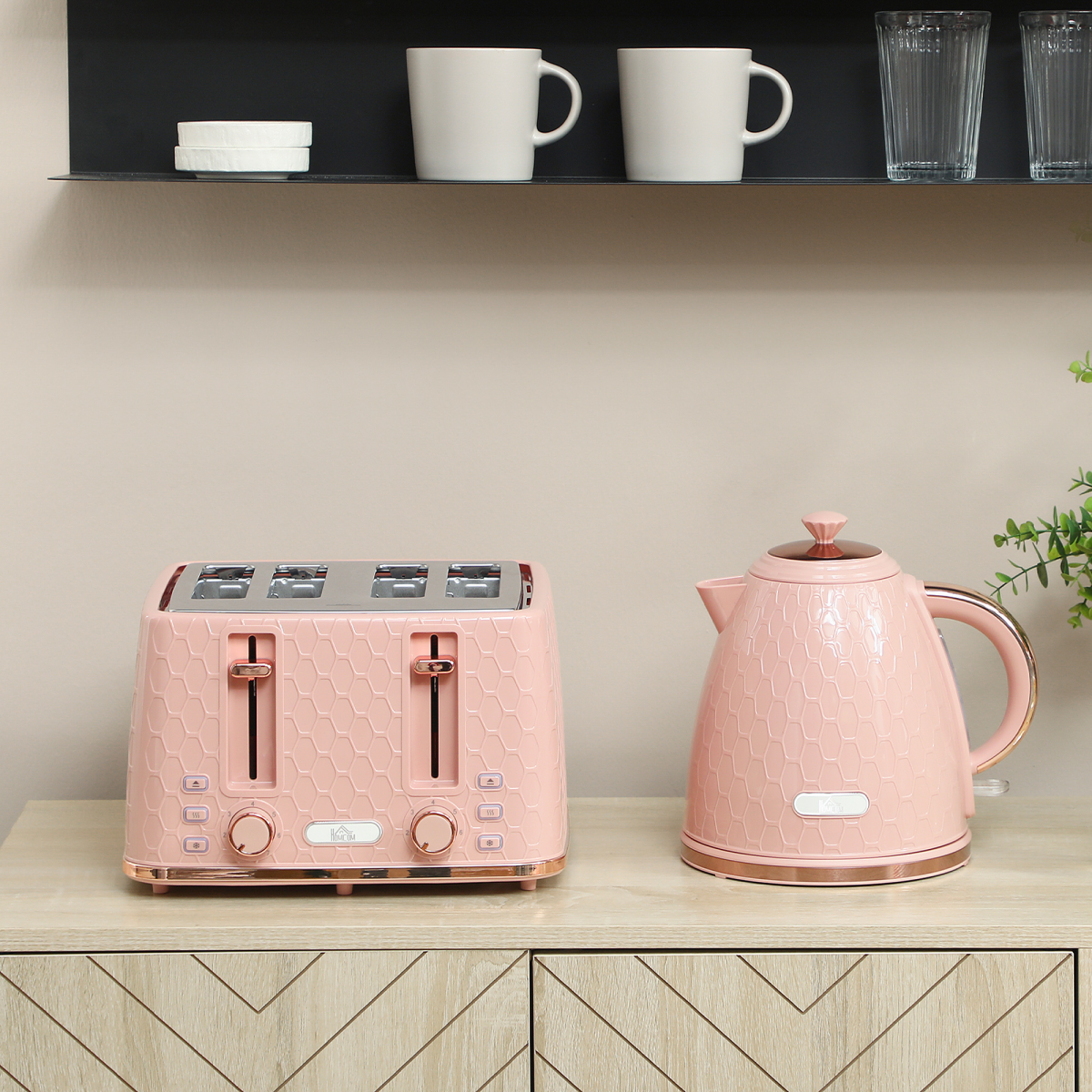 Kettle and 4-Slice Toaster Set with 1.7L Fast Boil Kettle & 7 Browning Levels – Pebbled Design, Light Pink