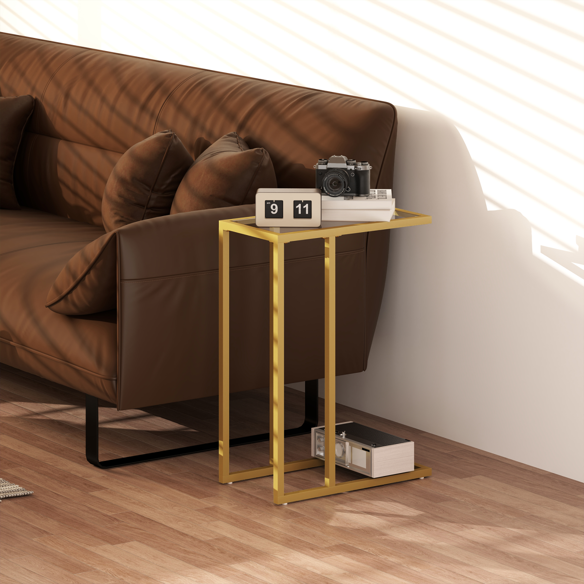 HOMCOM C-Shaped Side Table with Tempered Glass Top – Space-Saving Sofa End Table, Gold