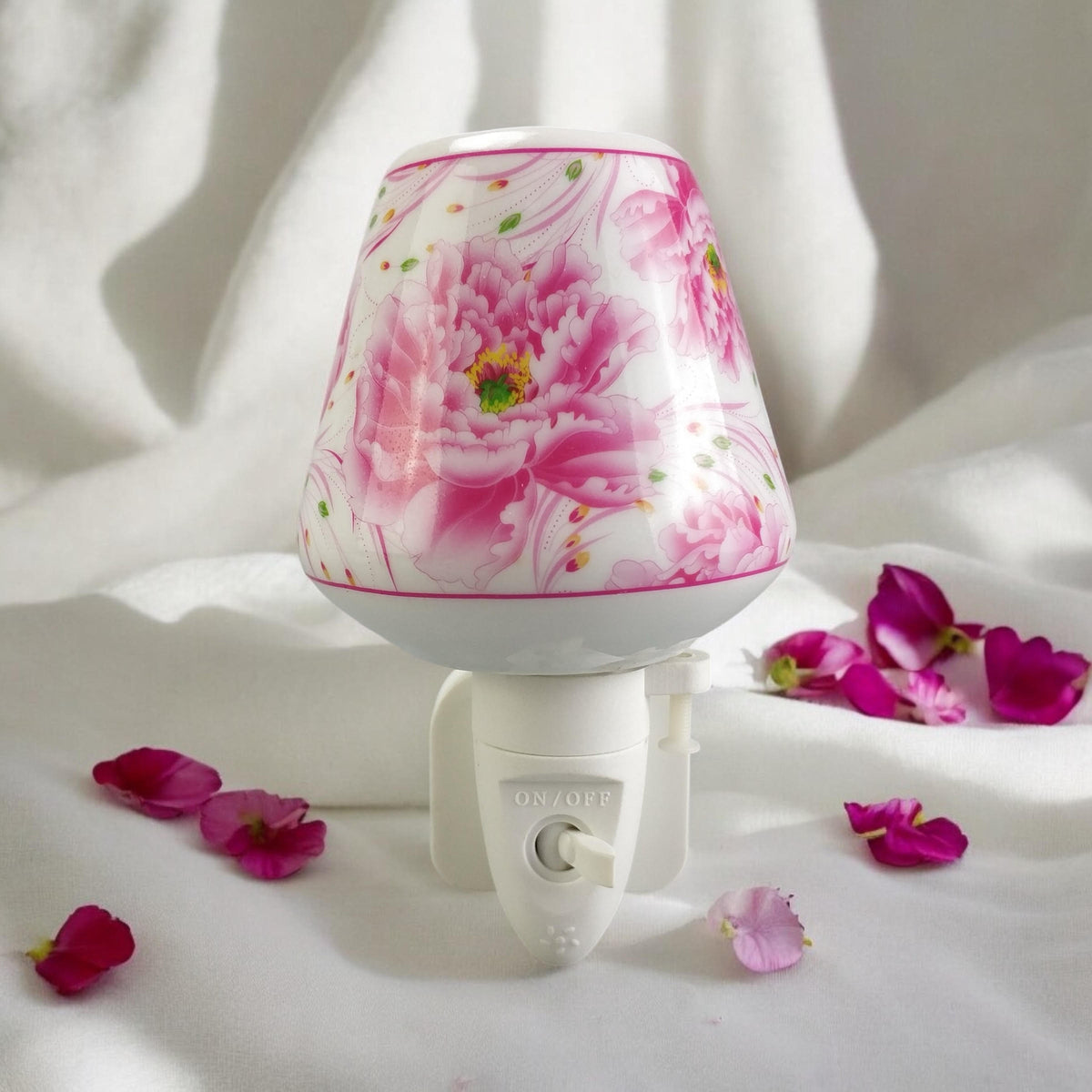 Plug-In LED Night Light with Pink Floral Ceramic Body and On/Off Switch – Decorative Lighting for Hallways and Bathrooms